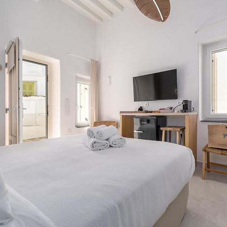 Rabagas Suites - In The Heart Of Sifnos Apollonia  Exterior photo